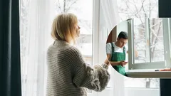 Budgetoplossing voor de winter: hoe je tocht bij ramen voorgoed verhelpt